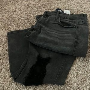 Hollister black distressed mom jeans w31 L27 13R